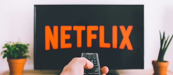 Chorvatský startup Revuto spouští limitovanou edici Revulution NFT. Držitelům umožní doživotní předplatné služeb Spotify a Netflix