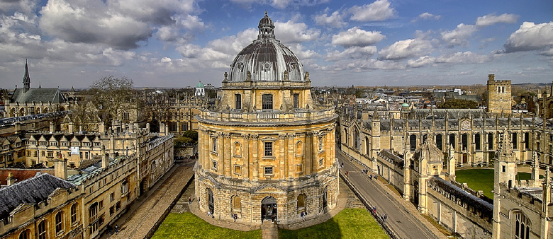 Oxford University má připravené další firmy k odštěpení, ale čeká na tajné služby