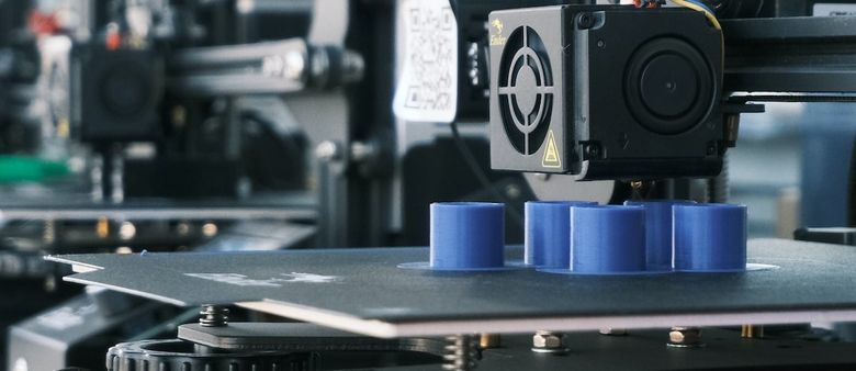 3D tisk a průmyslové roboty expandují. Nejvíce v rámci automobilového průmyslu
