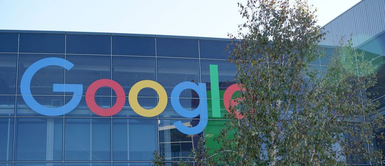 Zakladatelé Googlu se vrací zpátky do práce. Může za to chatbot od OpenAI